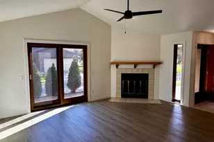 7555 Widgeon Way, Madison, WI 53717 - Photo 4