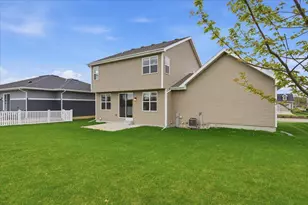 2344 Butterfly Circle, Sun Prairie, WI 53590 - Photo 48