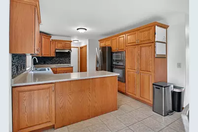 383 Sunnyview Lane, Marshall, WI 53559 - Photo 6