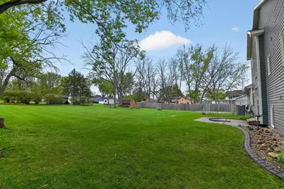 383 Sunnyview Lane, Marshall, WI 53559 - Photo 32