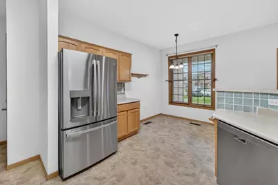 3356 Stone Creek Circle, Madison, WI 53719 - Photo 12