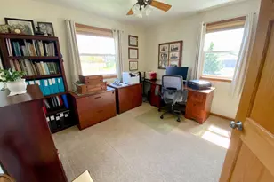 380 W Sunset Dr, Milton, WI 53563 - Photo 20