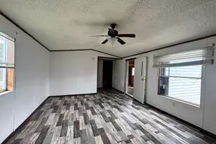 610 Commercial Ave, Wisconsin Dells, WI 53965 - Photo 14