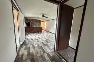 610 Commercial Ave, Wisconsin Dells, WI 53965 - Photo 16