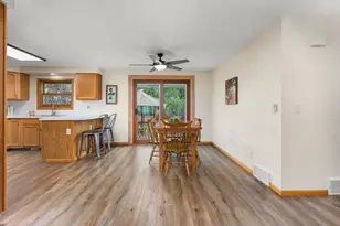 1111 Spruce Dr, Baraboo, WI 53913 - Photo 8