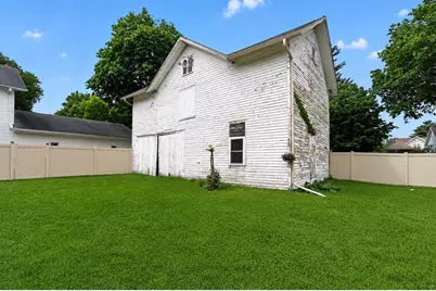 805 1st Center Avenue, Brodhead, WI 53520 - Photo 40