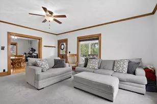 805 1st Center Ave, Brodhead, WI 53520 - Photo 10