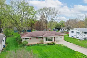 416 Woodland Dr, Whitewater, WI 53190 - Photo 1