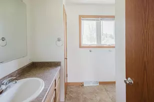 905 Heather Ln, Platteville,  53818 - Photo 16