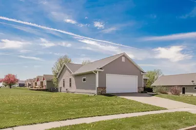 905 Heather Lane, Platteville,  53818 - Photo 4