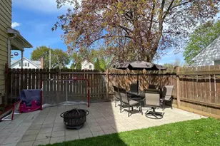 408 7th St, Baraboo, WI 53913 - Photo 28