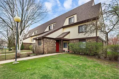1037 Sunnyvale Lane #C, Madison, WI 53713 - Photo 2