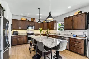 711 Sugar Maple Ln, Verona, WI 53593 - Photo 14