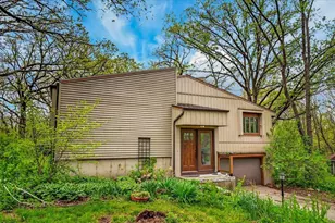 10671 W Oak Ridge Rd, Janesville, WI 53536 - Photo 2