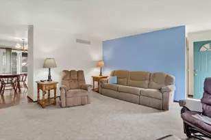 300 Prairie Ave, Lake Mills, WI 53551 - Photo 12