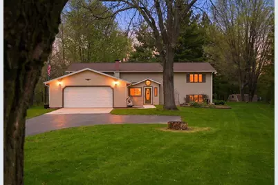 2012 Rathert Road, Cottage Grove, WI 53527 - Photo 2