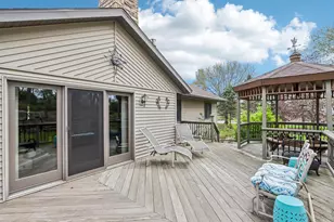 402 Derby Row, Reedsburg, WI 53959 - Photo 8