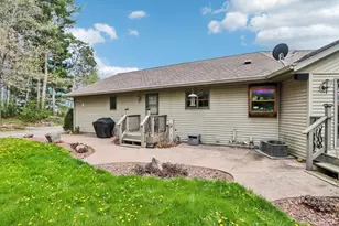 402 Derby Row, Reedsburg, WI 53959 - Photo 12
