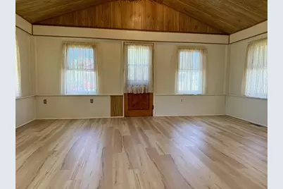 152 Ohio Street, Prairie Du Chien, WI 53821 - Photo 12