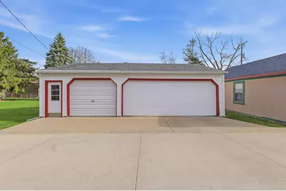 546 Main Street, Waupun, WI 53963 - Photo 28