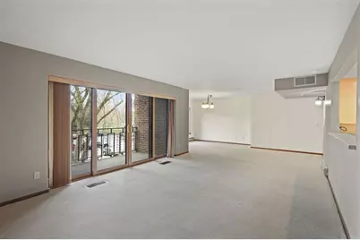 325 Yellowstone Drive #223, Madison, WI 53705 - Photo 6