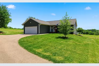 503 N Bennett Road, Ridgeville, WI 53533 - Photo 2