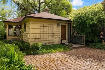 5448 Lake Mendota Drive, Madison, WI 53705 - Photo 24