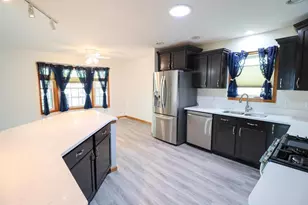 3105 Beth Ln, Holmen, WI 54636 - Photo 18