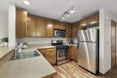 333 W Mifflin Street #3160, Madison, WI 53703 - Photo 8