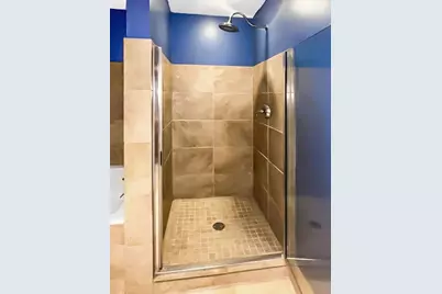 309 Washington Avenue #212, Madison, WI 53703 - Photo 14