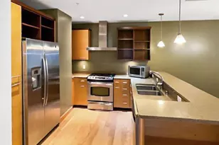 309 Washington Ave, Madison, WI 53703 - Photo 6