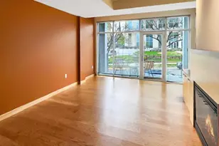 309 Washington Ave, Madison, WI 53703 - Photo 4