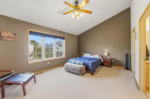 5462 Coachman Pl, Fitchburg, WI 53711 - Photo 12