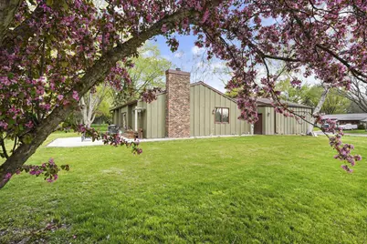 218 Avalon Road, Columbus, WI 53925 - Photo 10