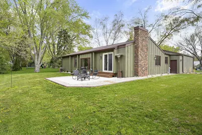 218 Avalon Road, Columbus, WI 53925 - Photo 6