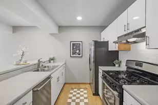 6809 Raymond Rd, Madison, WI 53719 - Photo 10