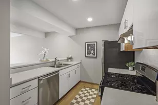 6809 Raymond Rd, Madison, WI 53719 - Photo 12
