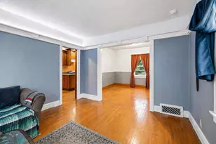 2415 Superior St, Madison, WI 53704 - Photo 8