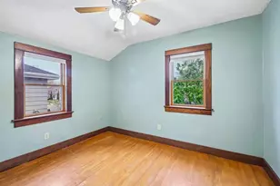 2415 Superior St, Madison, WI 53704 - Photo 16