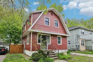 2415 Superior St, Madison, WI 53704 - Photo 26