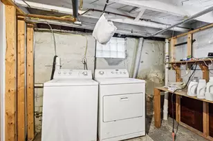 2415 Superior St, Madison, WI 53704 - Photo 20