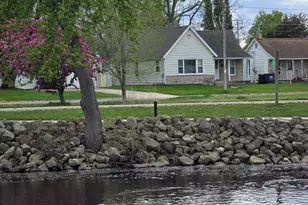 806 Mansion St, Mauston, WI 53948 - Photo 36
