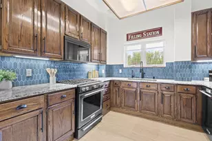 5416 N Co Rd H, Janesville, WI 53548 - Photo 2