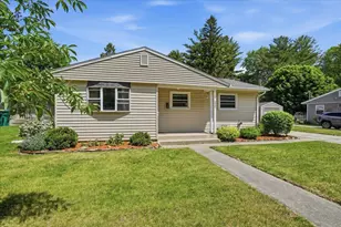 220 Dorow Ave, Edgerton, WI 53534 - Photo 4