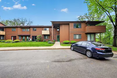 802 S Gammon Road #4, Madison, WI 53719 - Photo 1