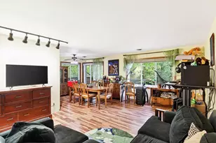 802 S Gammon Rd, Madison, WI 53719 - Photo 6