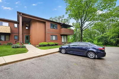 802 S Gammon Road #4, Madison, WI 53719 - Photo 2