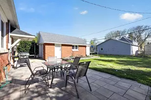 1114 Sherman Ave, Janesville, WI 53545 - Photo 4