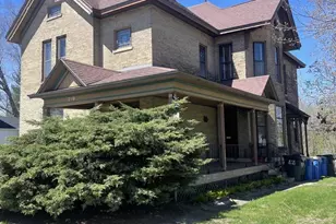 219 Conant St, Portage, WI 53901 - Photo 2