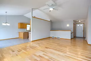 420 Rosemal Ln, DeForest, WI 53532 - Photo 4